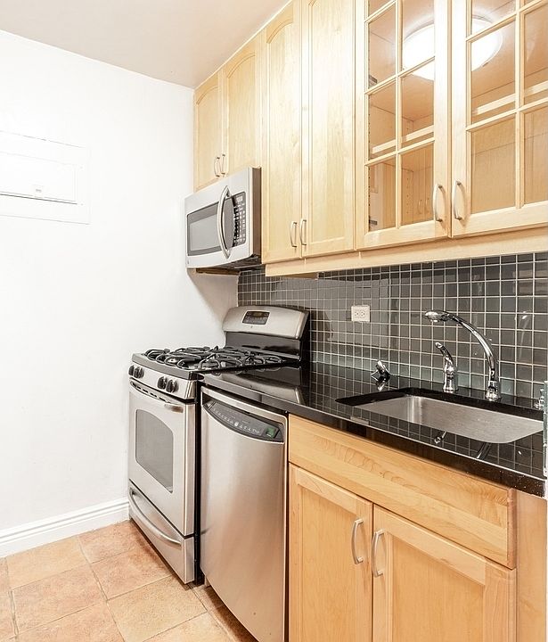 1st image of 201 E 87th St APT 25E