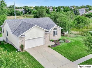 9030 Truchard Rd, Lincoln, NE 68526
