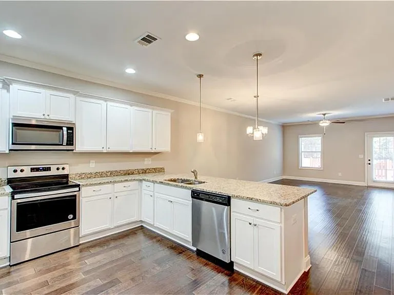 3770 Shades Valley Ln #3770 — Photo 5