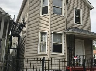 8432 S Mackinaw Ave, Chicago, IL 60617