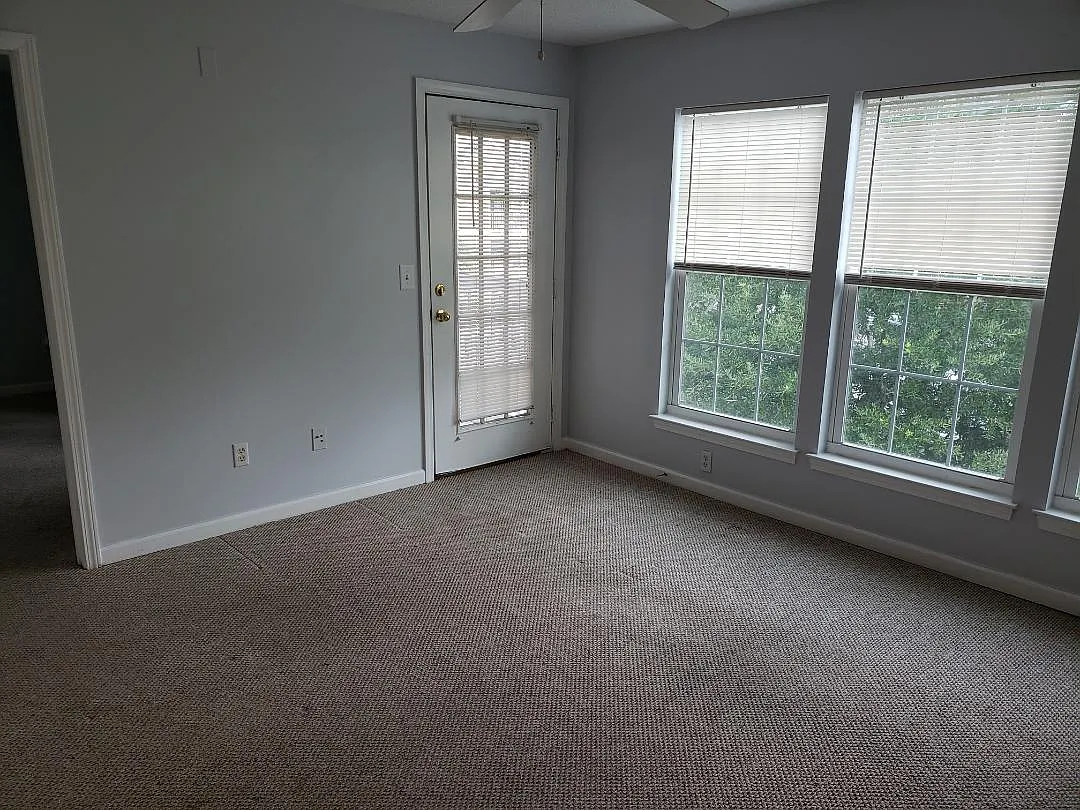 1 bed, 568 sqft, $1,350 — Photo 2