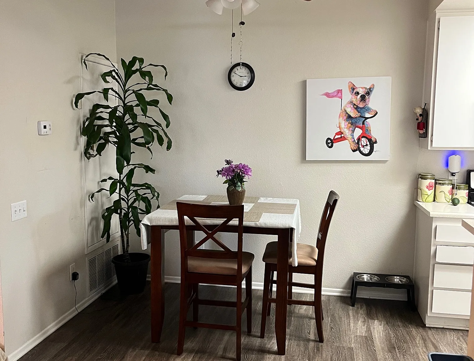 2 bed, 1200 sqft, $1,500 — Photo 1