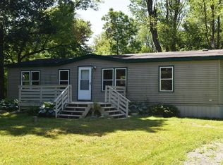 10450 Huff Rd, Bellevue, MI 49021