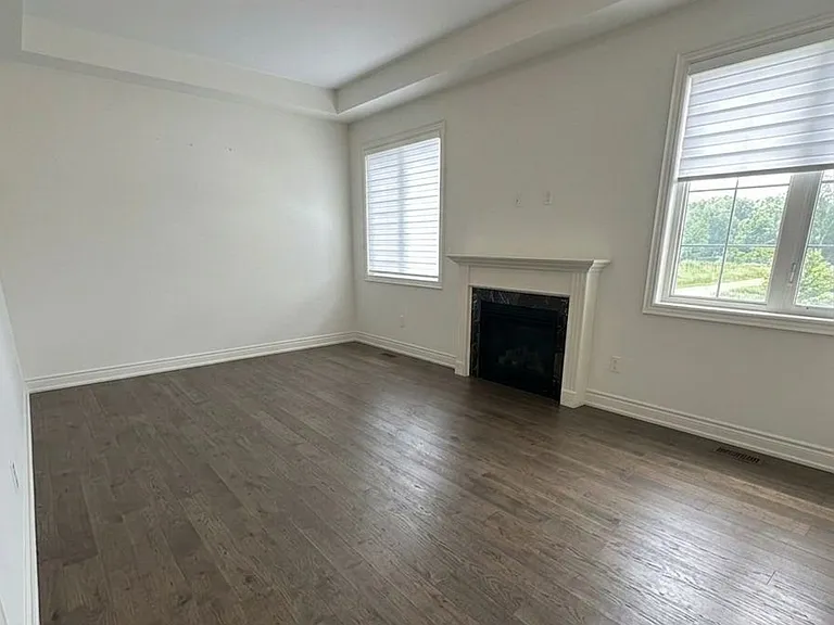 118 Great Falls Blvd — Photo 2