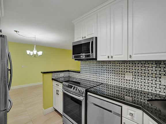 4th image of 300 NE 19th Court #114N