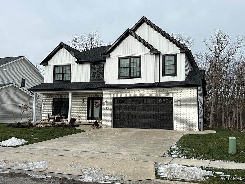 1st image of 49 Fair Woods Dr