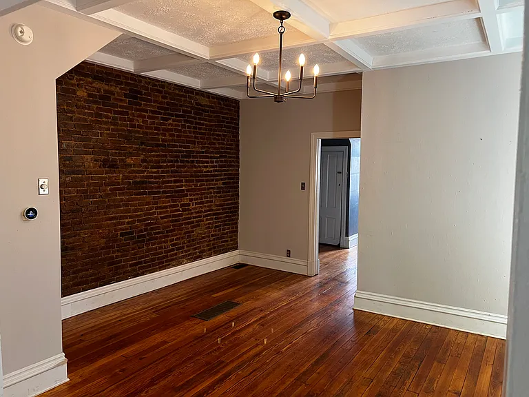 3308 Illinois Ave — Photo 6