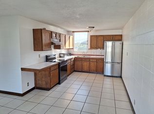 94-011 Waipahu St #F-221, Waipahu, HI 96797