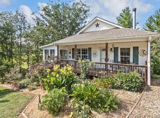 11 Dusty Ln, Leicester, NC 28748