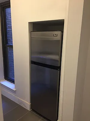 Rented by Lalezarian Properties | media 21