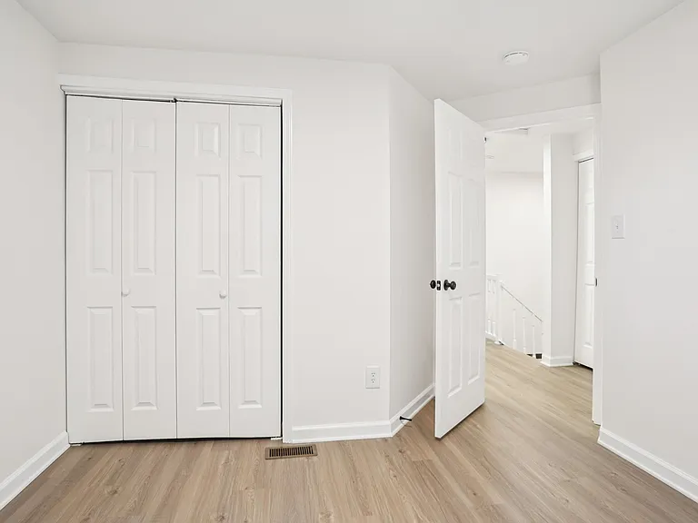 1369 Maple Shade Ln — Photo 25