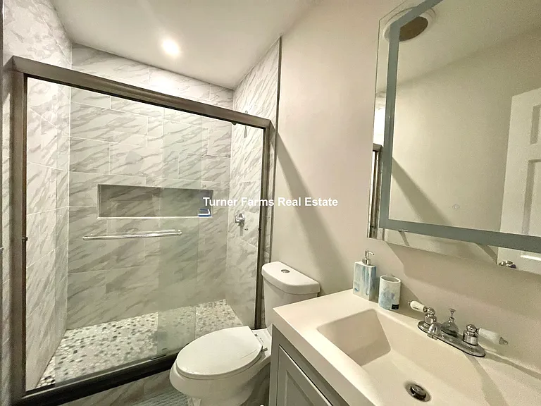 45 Crescent Ave #1R — Photo 21