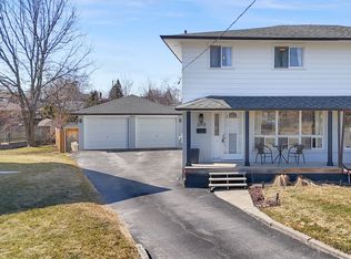 590 Talbot Ct, Oshawa, ON L1J2E8