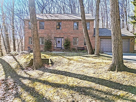 2nd image of 1249 Stratford Woods Dr