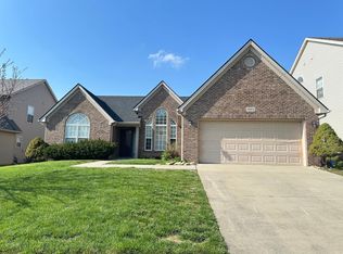 10913 Symington Cir, Louisville, KY 40241