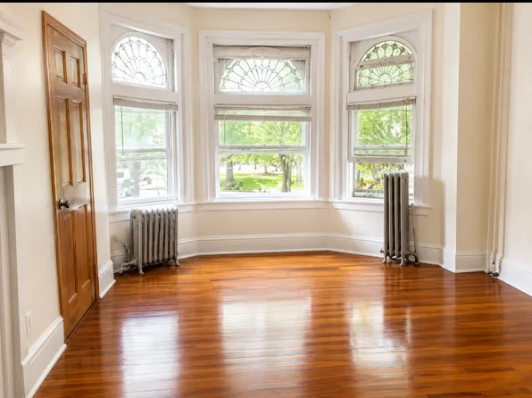 1214 S 45th St #2, Philadelphia, PA 19104