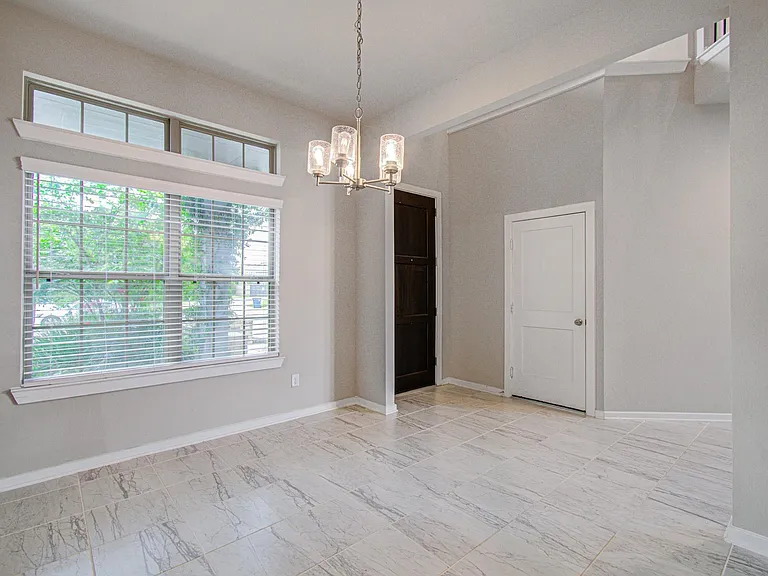 11006 Bexley Village Ct — Photo 5