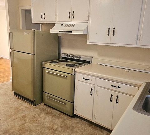 4th image of 210 Boggs St APT 4