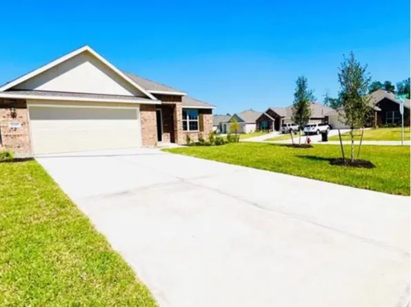 22445 Mountain Ash Dr, New Caney, TX 77357