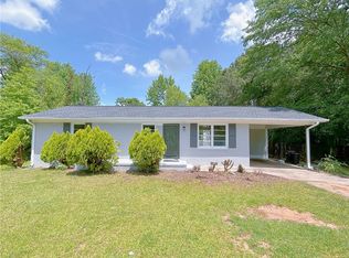 292 W Teamon Cir, Griffin, GA 30223
