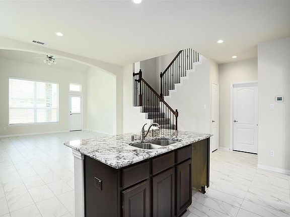 5th image of 1818 Benbrook Hollow Ln