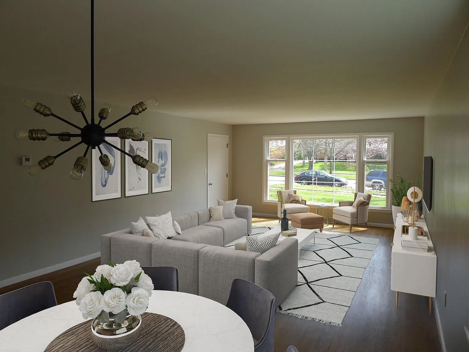 3006 Warrensville Center Rd — Photo 3