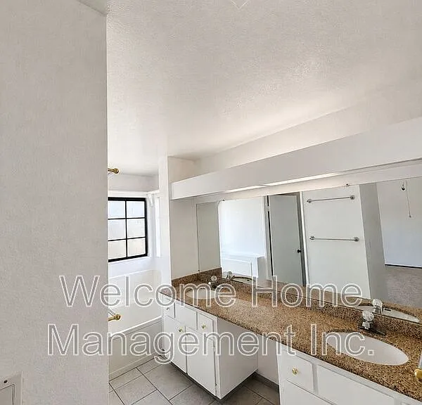 34769 Comstock Cmn — Photo 11