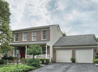 25 Ashton Dr, Etters, PA 17319