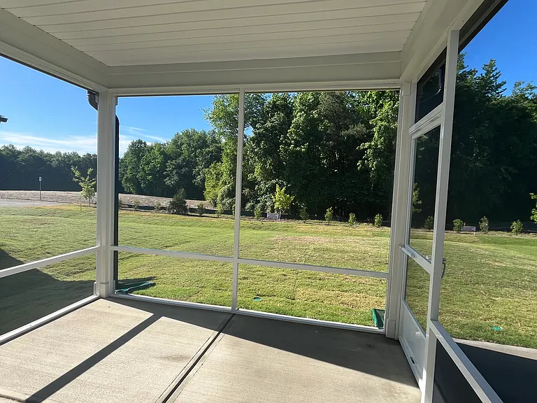 720 Branthurst Dr — Photo 21