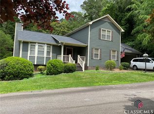 300 Fairlane Dr, Athens, GA 30607