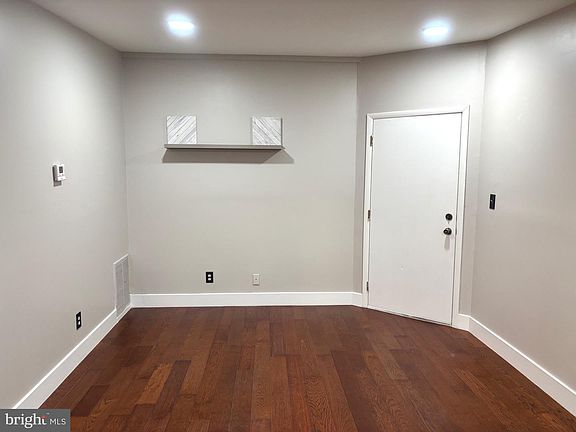 4th image of 7402 18th Ave #23
