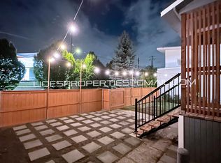 2417 14th Ave S APT B, Seattle, WA 98144