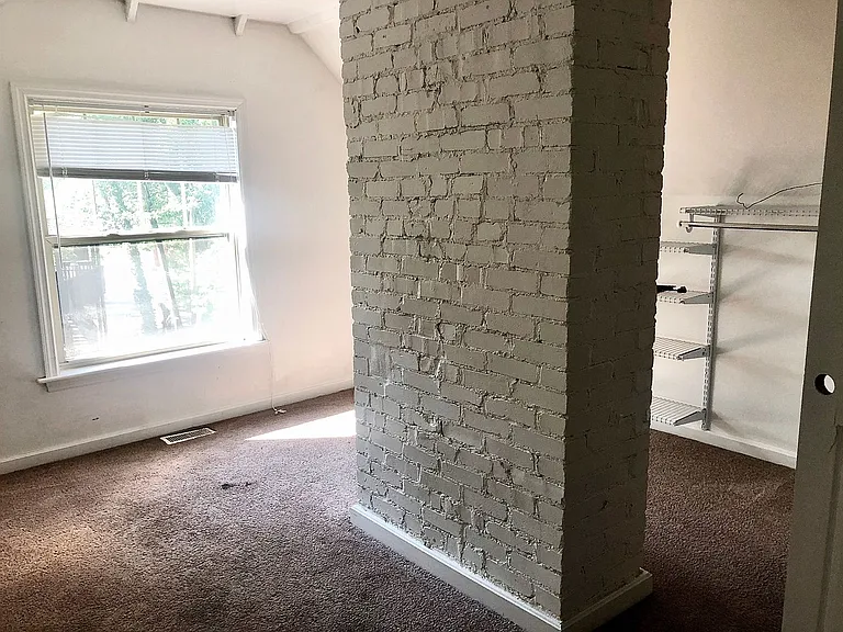 2034 Iuka Ave — Photo 14