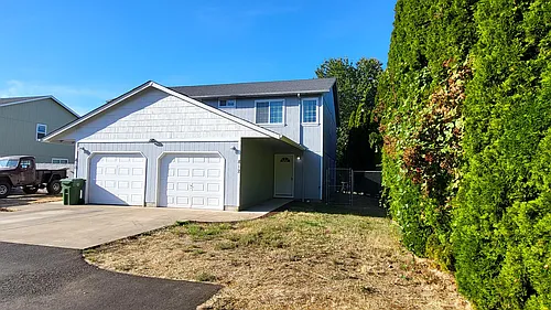 812 N Douglas Ave Photo 1
