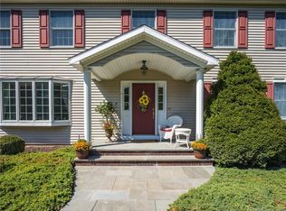 505 Chestnut St, Cheshire, CT 06410
