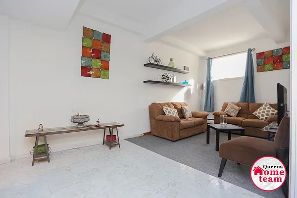 Sold by Keller Williams Realty Landmark II | media 12