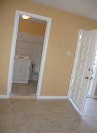 2nd image of 547 N Bonita Ave