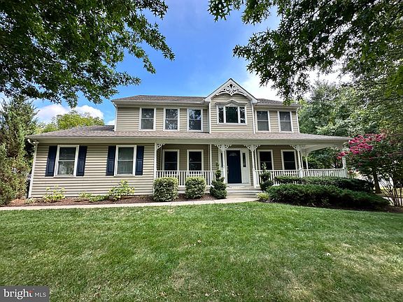 2nd image of 1 Victoria Green Ct