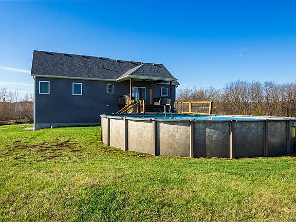 2nd image of 7123 SE Bobby Rd