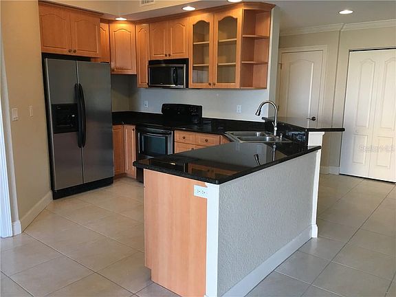 3rd image of 750 4th Ave S Ste 505