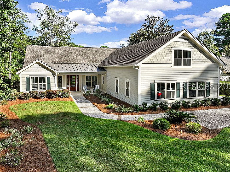 1st image of 190 White Oaks Cir
