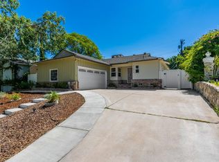 11012 Rhodesia Ave, Sunland, CA 91040