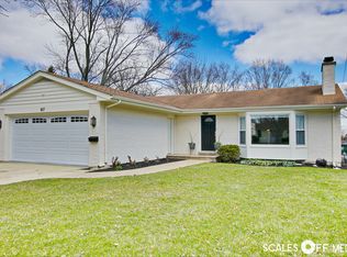 817 S Grove Ave, Barrington, IL