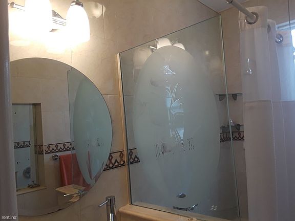 81A1AE3C-FBB7-4A2C-A30C-FEEF18289686