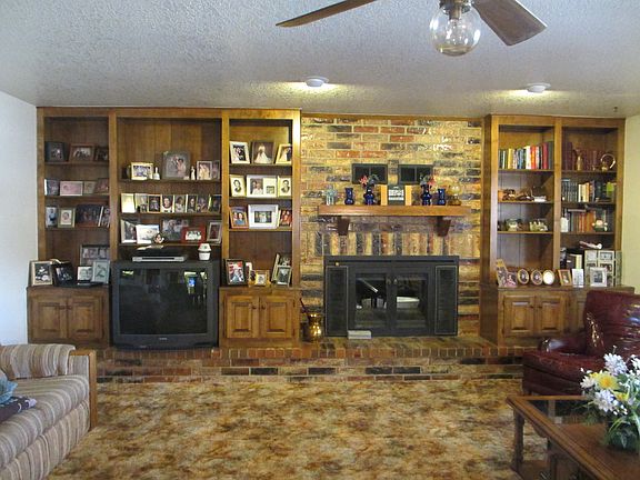Large living room, fireplace