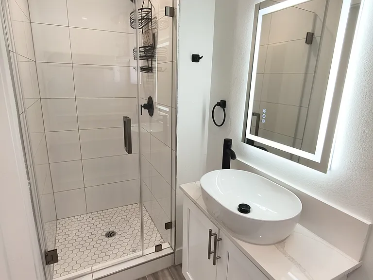 3020 S Normandie Ave #B2 — Photo 10