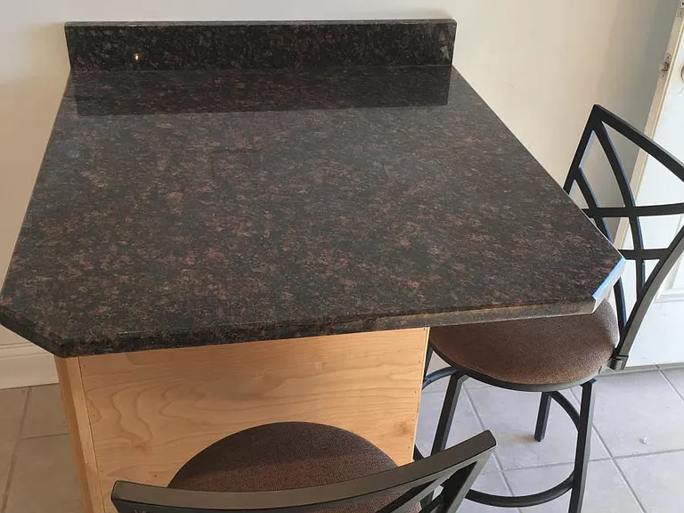 granite island seating