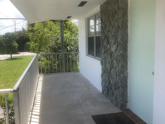 3rd image of 500 1st Ave S APT 201