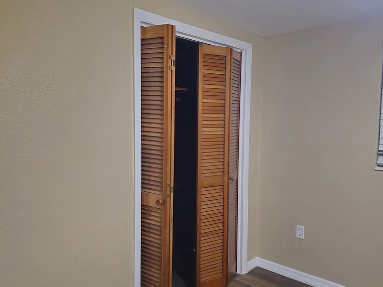 4828 Durney St — Photo 13