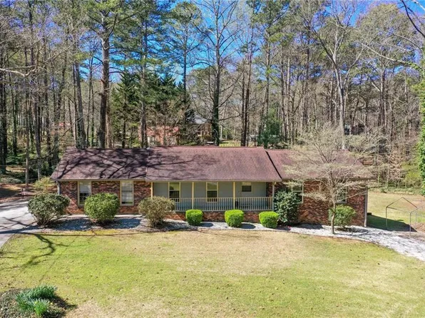 9491 Hidden Branch Dr, Jonesboro, GA 30236